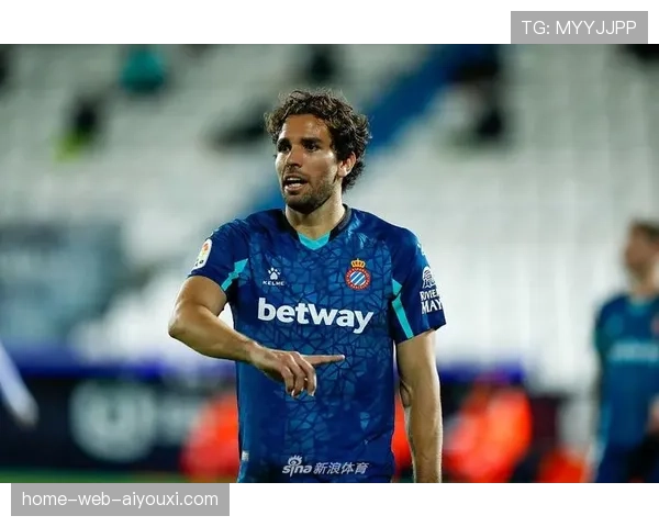 法甲新星潘尼切利闪耀登场上赛季西乙高效数据助力球队新征程